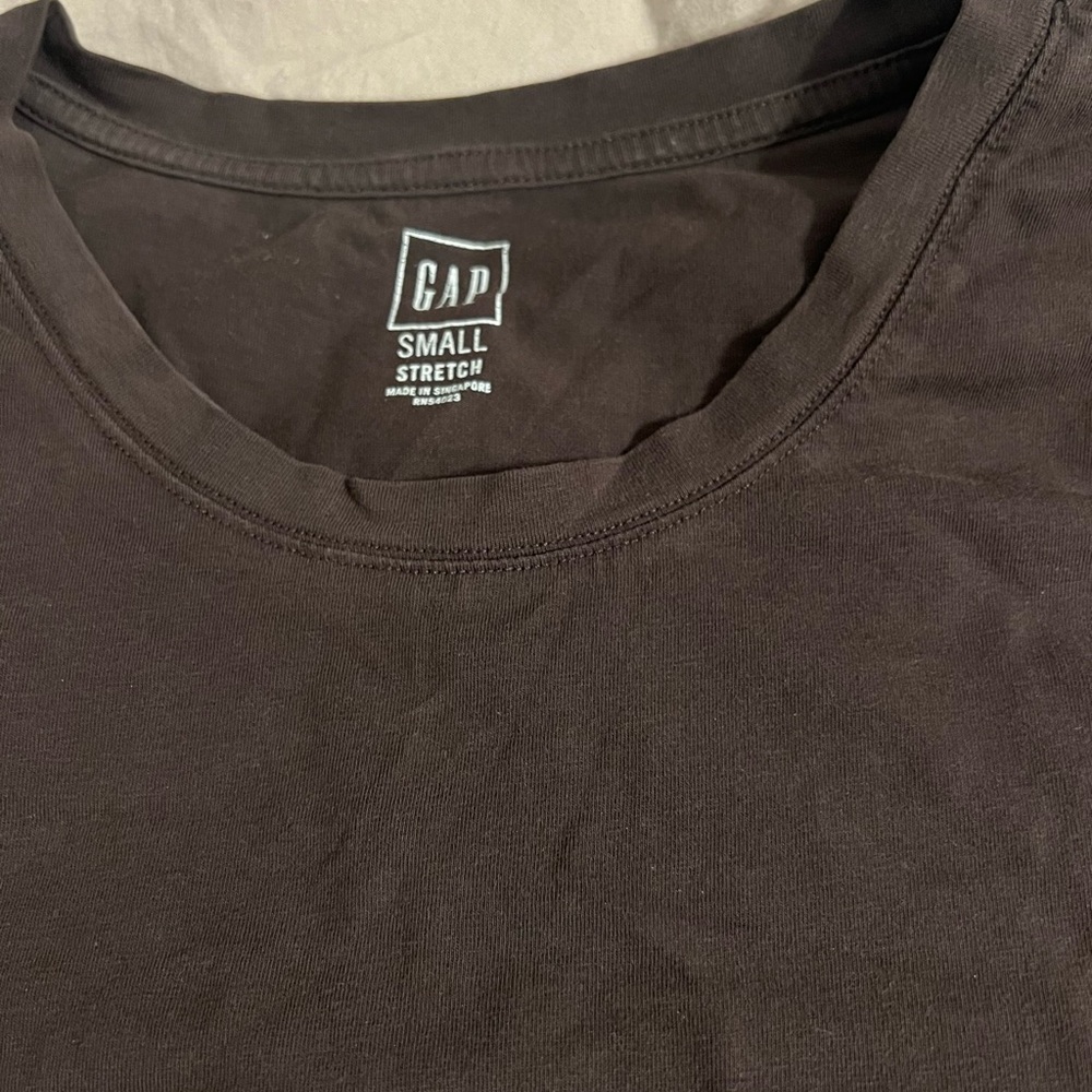 GAP T-shirt
